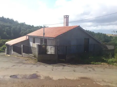Casa en calle Castro de Cabras