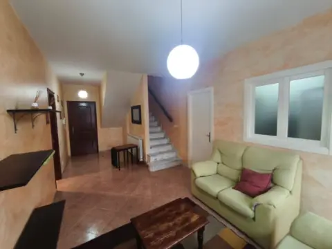 Dúplex en calle Cacharela