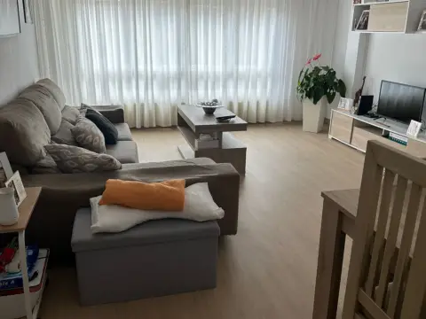 Piso en Rúa Areal