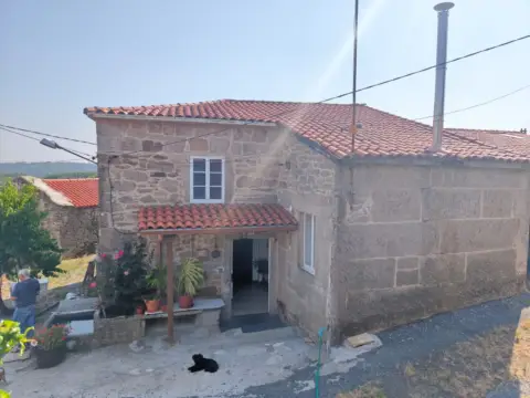 Casa en calle Romariz