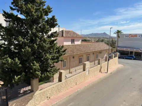 Piso en Avenida de Narciso Yepes