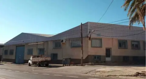 Nave comercial en Avenida Valle de Ricote