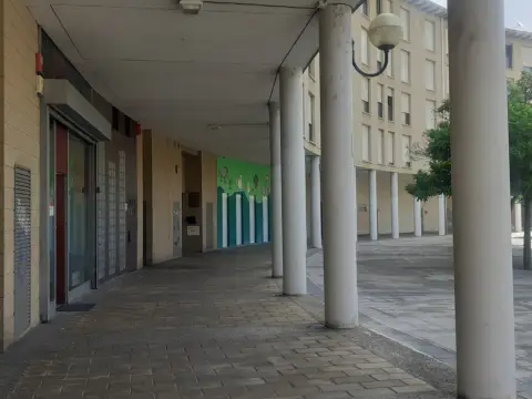 Local comercial en Iturriotzaga Plaza