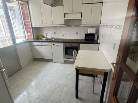 Piso en Paseo de la Zumaquera
