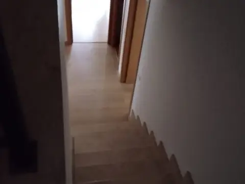 Chalet pareado en calle de Pablo Neruda, 24