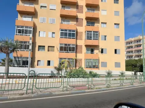 Piso en San Antonio-Las Arenas