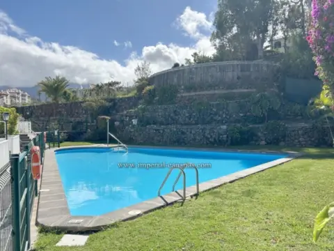 Chalet adosado en San Antonio-Las Arenas