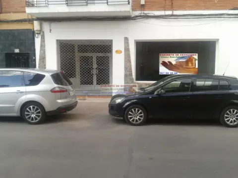 Local comercial en San Pablo-Fiesta del Arbol