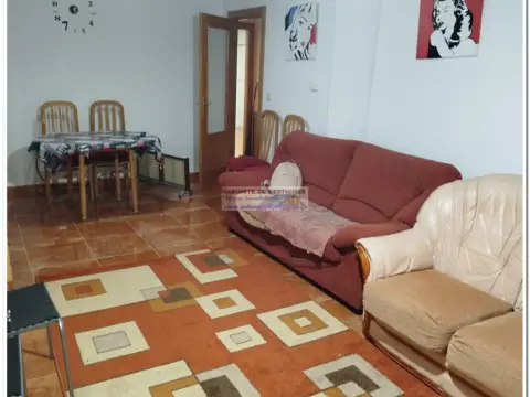 Chalet adosado en Pozohondo