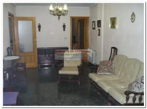 Piso en Centro-Villacerrada-Pajarita