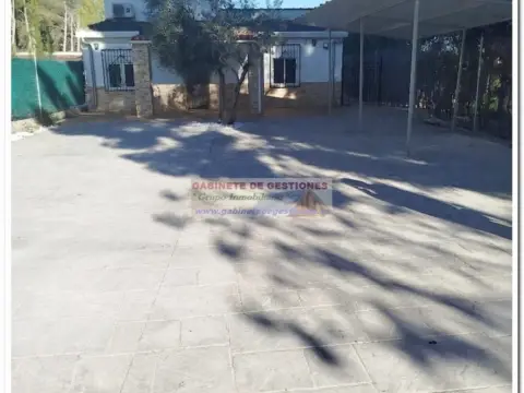 Chalet en Pedanías y Barrios Rurales