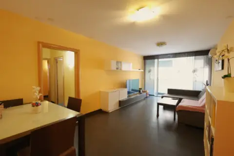 Piso en Rambla de la Marina