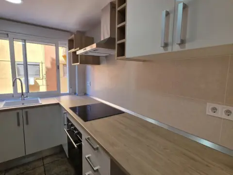 Piso en Plaça de Santiago Suárez 'Santi'