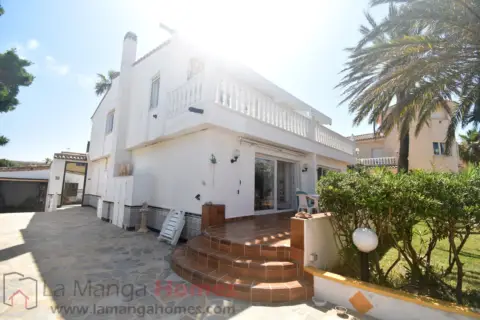 Chalet en Gran Vía de La Manga, 6