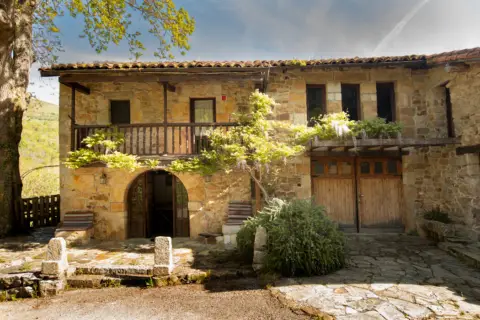 Casa – Luena