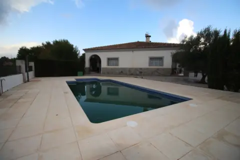 Chalet unifamiliar en Carrer Lloma Molina