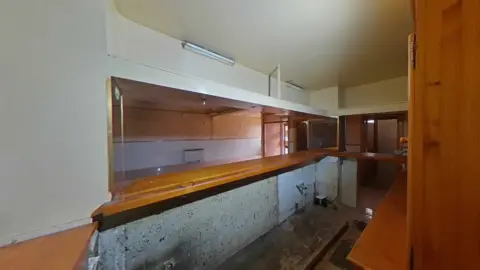 Edificio en calle de Ramón y Cajal