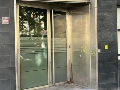 Local comercial en calle de San Fermín, 67