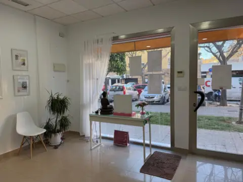 Local comercial en calle de las Antillas, 2