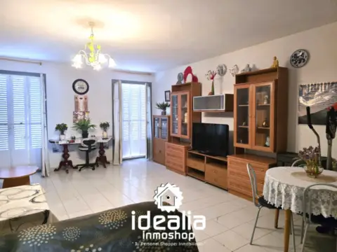 Piso en calle del Capitán Angosto Gómez Castrillón