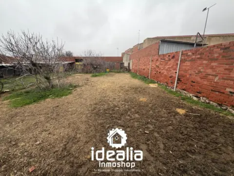 Terreno en calle de Balsaín,