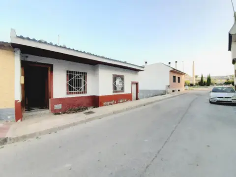 Casa en calle de la Rosa