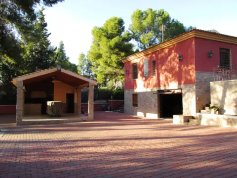 Casa en calle Paraiso