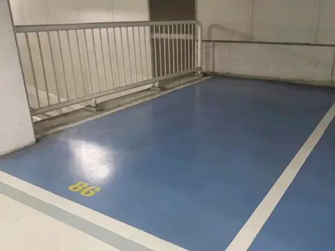 Garaje en calle de la Llama