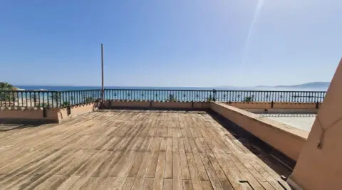 Ático en calle Isla de Xipre, nº 6