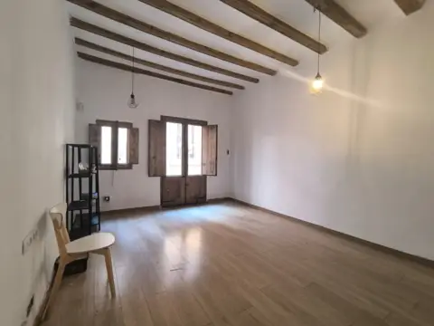 Piso en Carrer d'Astúries, 37