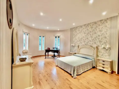 Casa en calle Cádiz