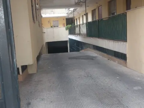 Garaje en calle Leones