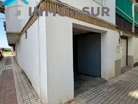 Local comercial en Avenida de Andalucía