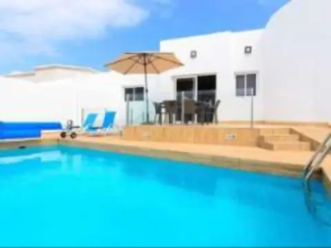 Chalet en Playa Blanca