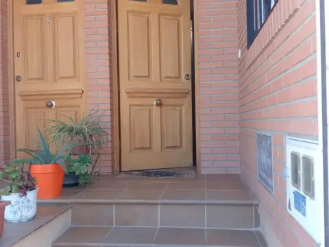 Chalet adosado en Santa Ana