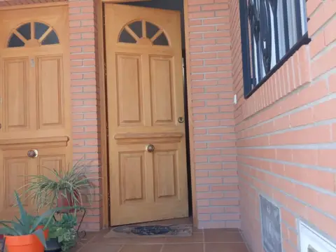 Chalet adosado en Santa Ana