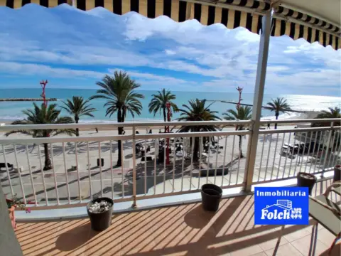 Piso en Avenida de Colon