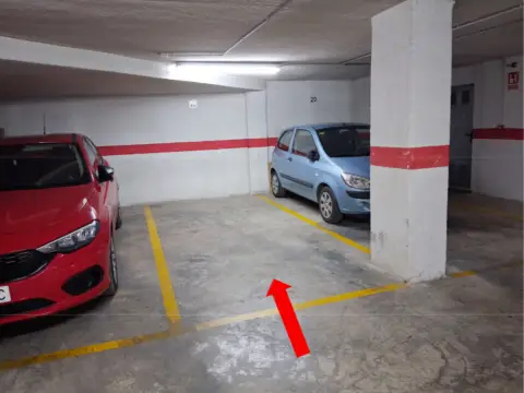 Garaje en calle de Aragón
