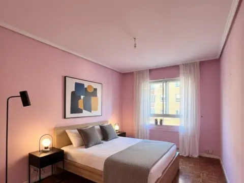 Piso en Mauro Ortiz de Urbina Margolariaren Kalea