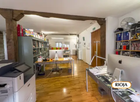 Piso en calle de San Prudencio