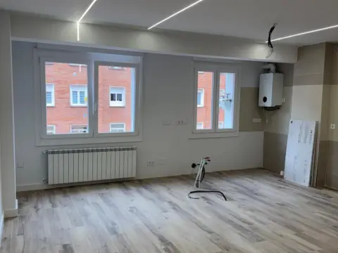 Piso en calle de Cuba