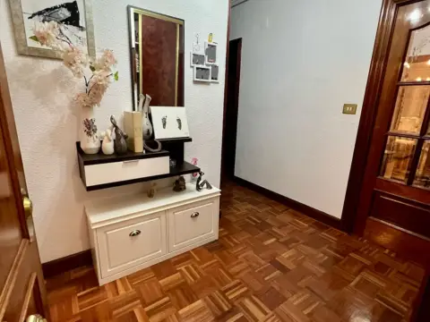 Piso en calle de las Juntas Generales