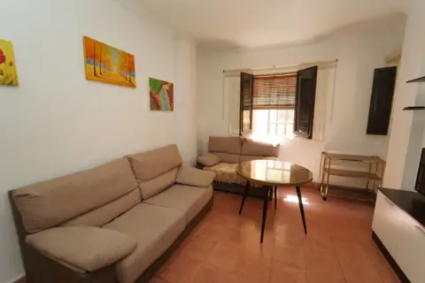 Piso en calle de las Azacayas, 1