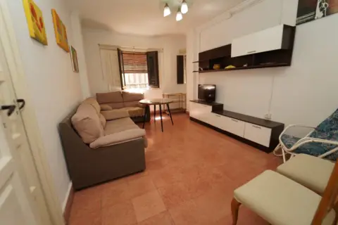 Piso en calle de las Azacayas, 1
