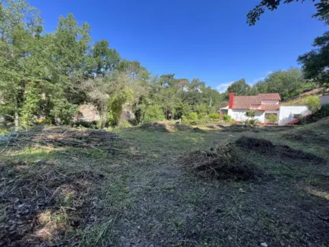 Terreno en calle Riells I Viabrea