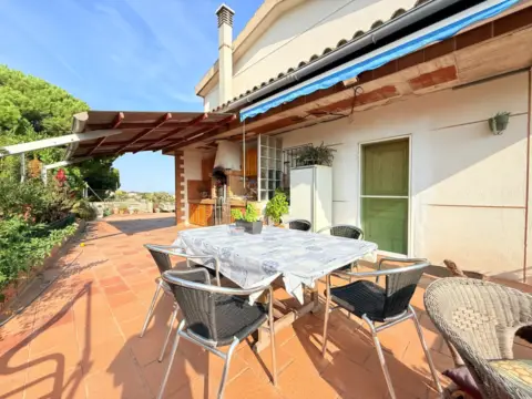 Casa en Riells I Viabrea
