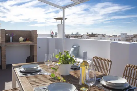 Apartamento en Avinguda de Peris y Valero, 46