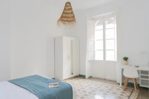 Habitación en calle de Trafalgar, 22