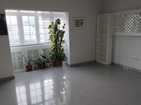 Piso en Fuentenueva-Salesianos