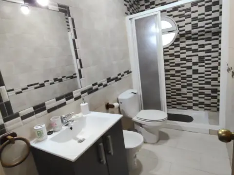 Casa adosada en Fuentenueva-Salesianos